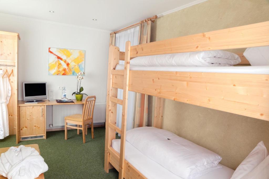 Hotel Garni Burger 셍트쟈콥인데퍼러겐 객실 사진
